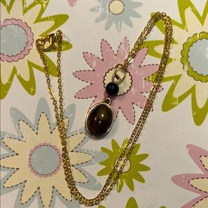 Elegant Gold and Black Pendant Necklace